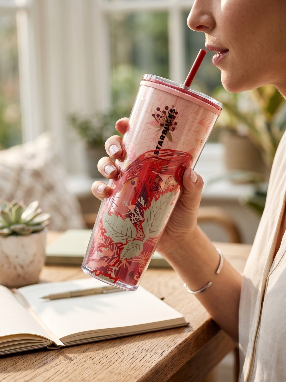 Starbucks 2022 Enchanted Forest Fox Floral Tumbler 24 oz Holiday - Picture 6 of 6
